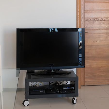 Apartament Seaview Luxury Penthouse With Shared Swimming Pool Għajnsielem Zewnętrze zdjęcie